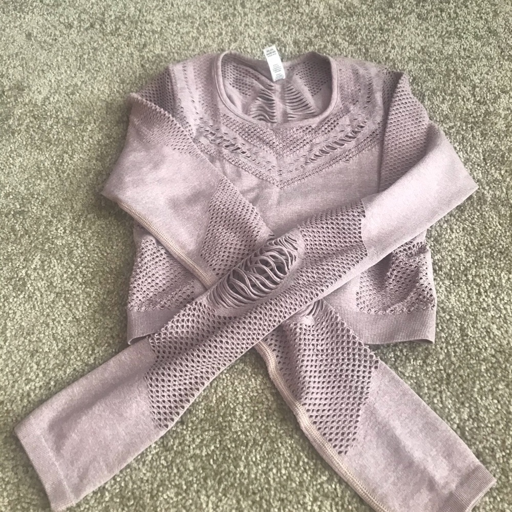 Alo yoga top